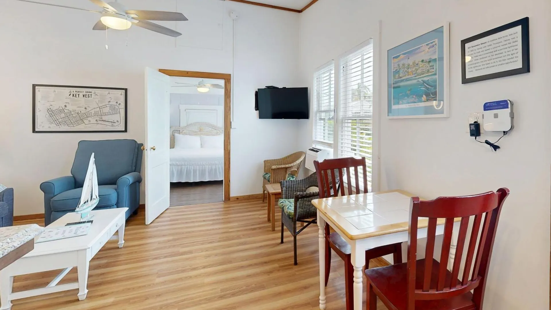 Four Flowers Guesthouse Key West